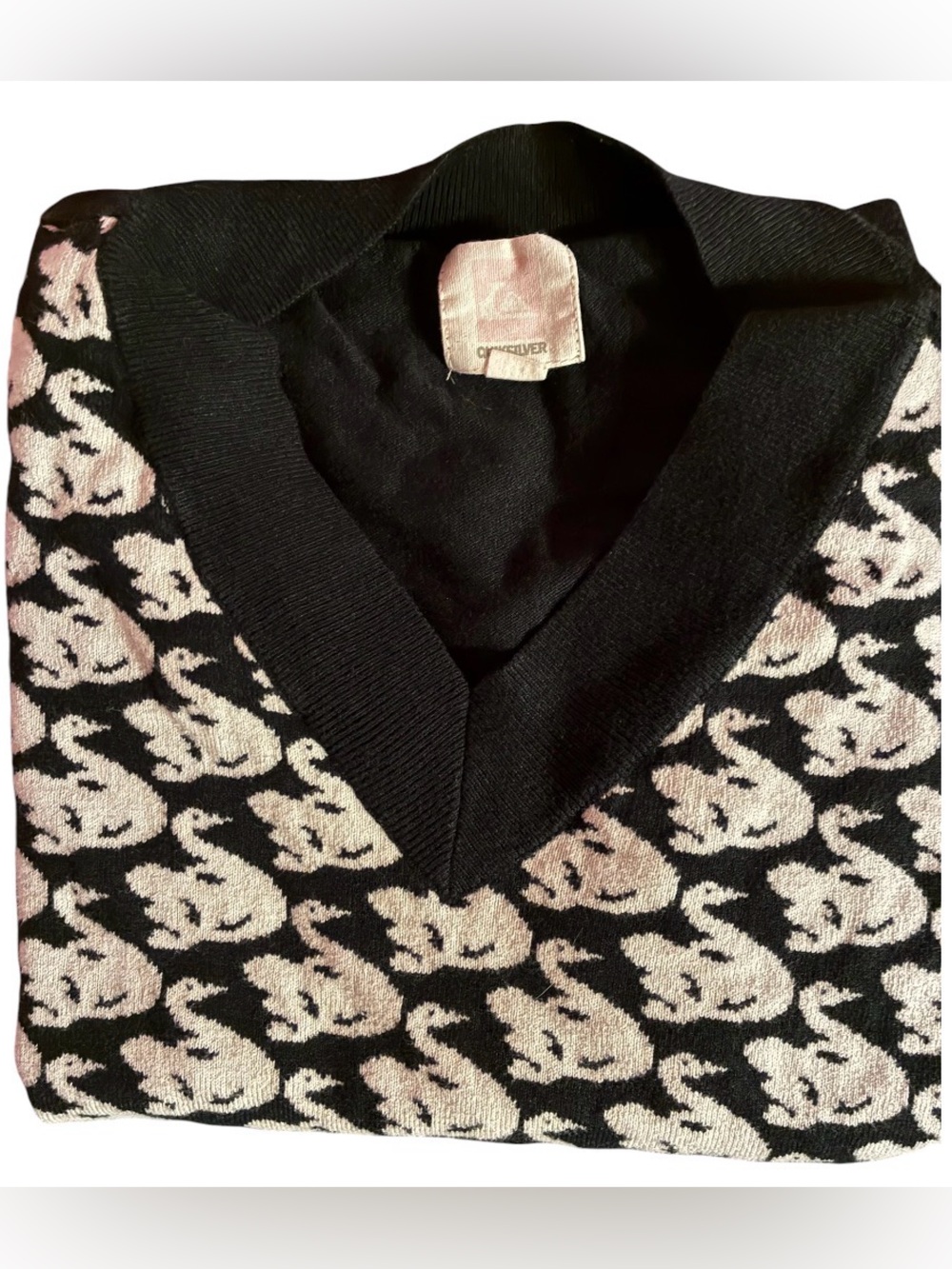 Quiksilver Black Sweater with Light beige Cat Motif Sz small